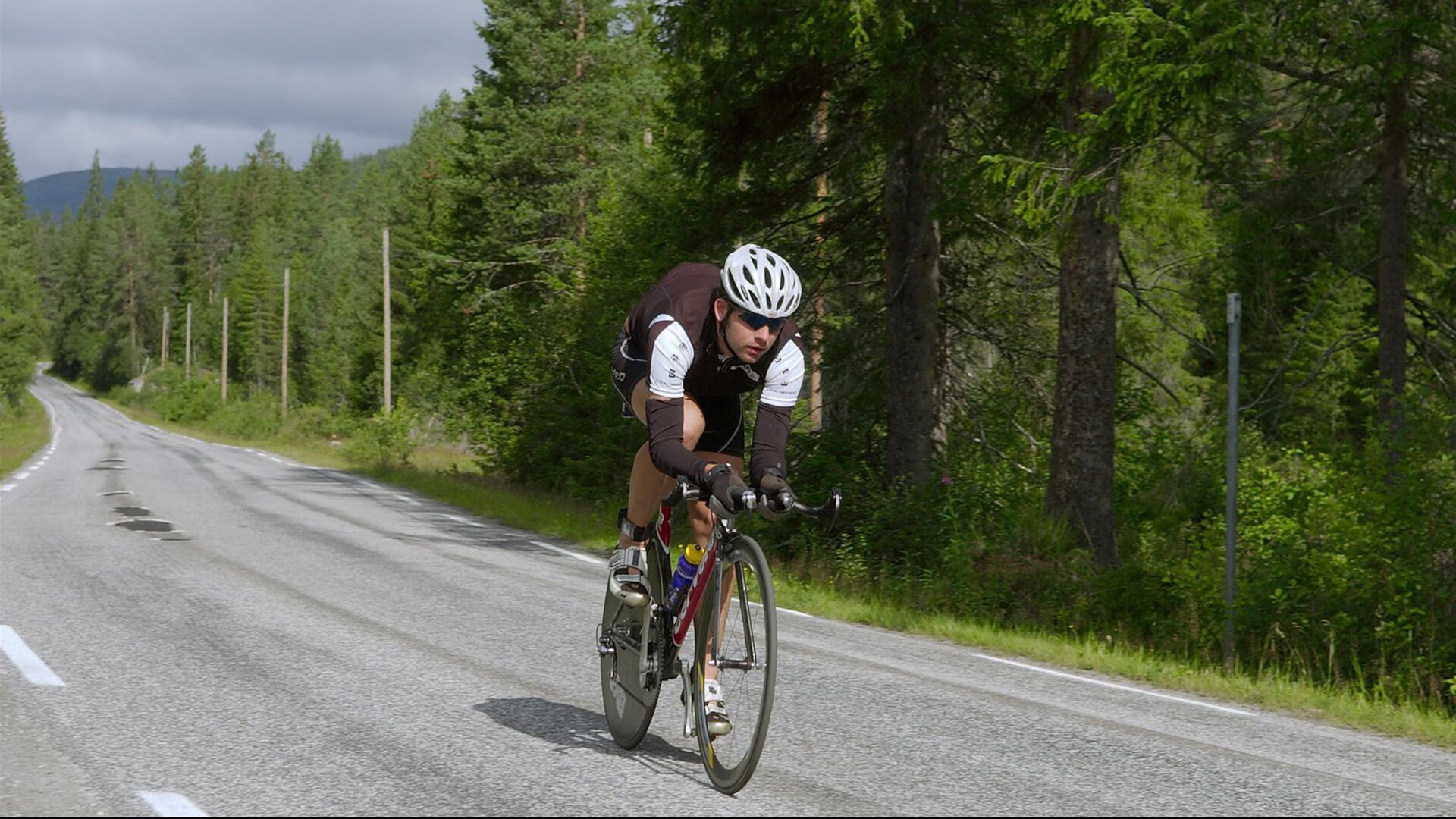 联赛新星砍下生涯最高得分，成为焦点人物，联赛最佳